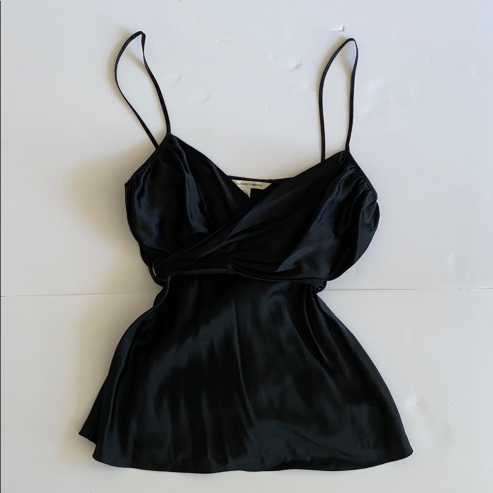 DVF silk Top SZ 4